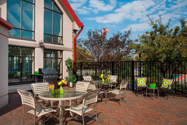 Residence Inn by Marriott Toronto Airport image 5